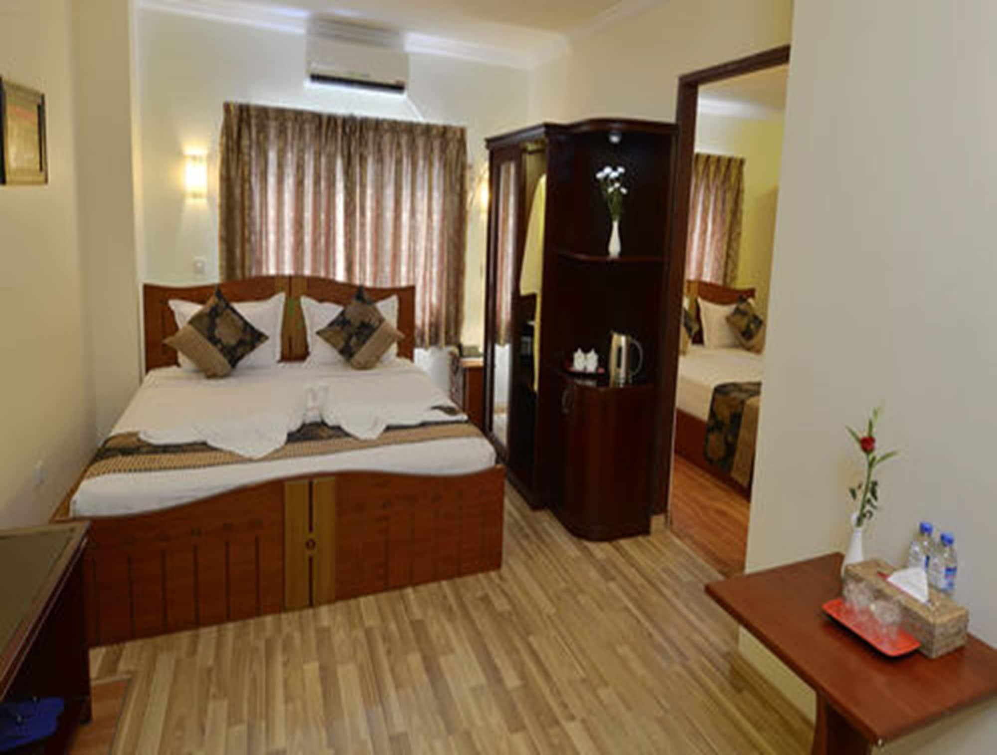 Millennium Hotel Yangon Extérieur photo